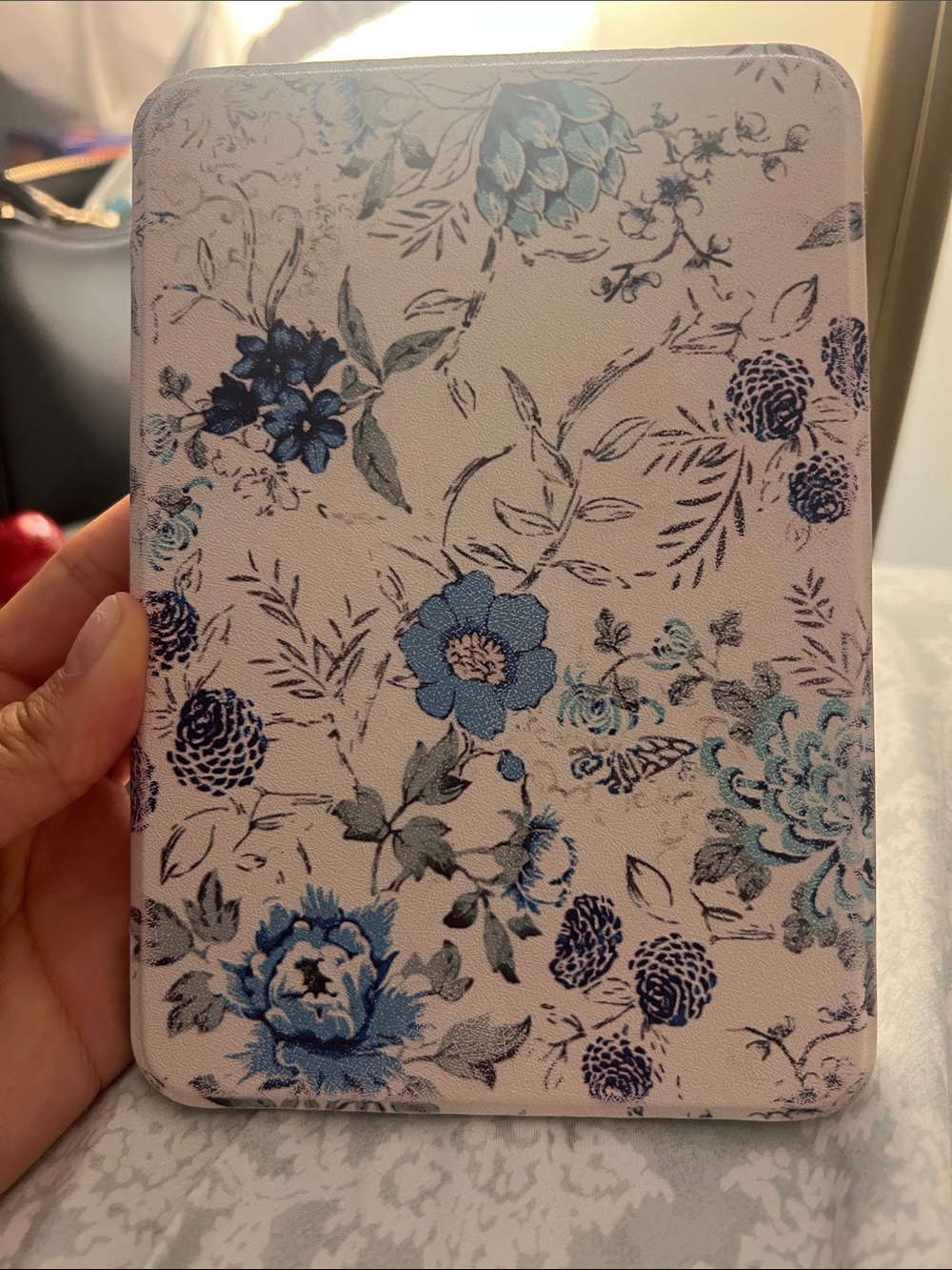 Protective eBook Reader Case - Blue Floral on Cream